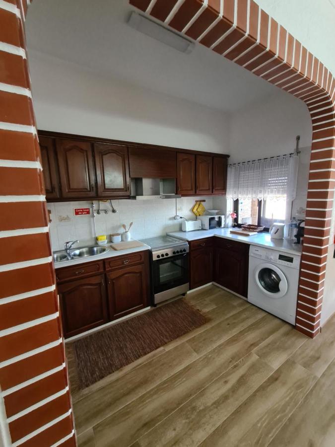 Gomes & Fortunato House Casais Brancos Buitenkant foto